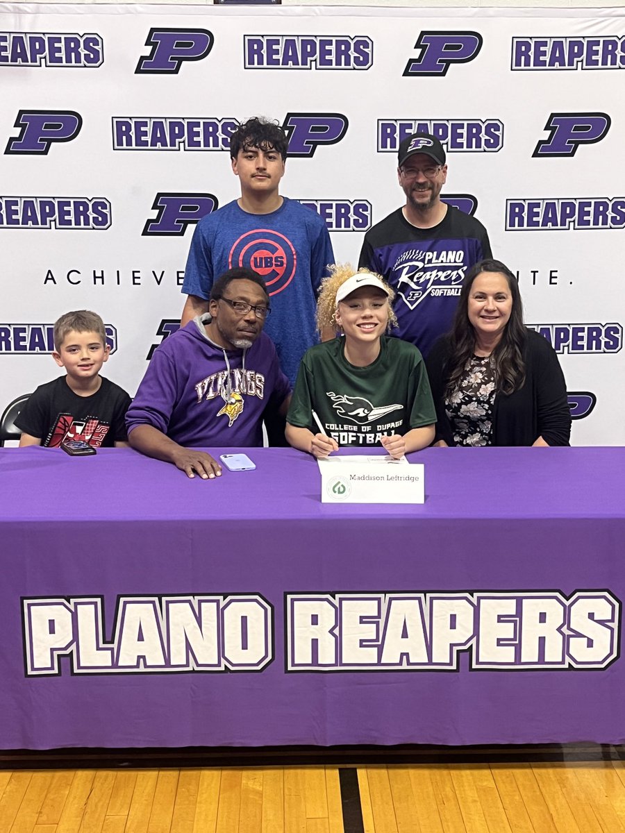 Congratulations to Maddy Leftridge who has committed to College of DuPage to play softball. ⁦<a href="/CODSoftball/">COD Softball</a>⁩ ⁦<a href="/SoftballReaper/">Plano Reaper Softball</a>⁩