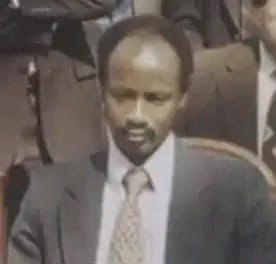 AdamlBuyinza's tweet photo. He was born to predominantly Peasant parents.He had a dream.He was despised,he was rejected,he was insulted.He is now the President of the Republic of Uganda.People who used to claim that he was a munyarwanda in 1970s,now claim that they are related to him.All in Never give up. https://t.co/ARPxDSJex7