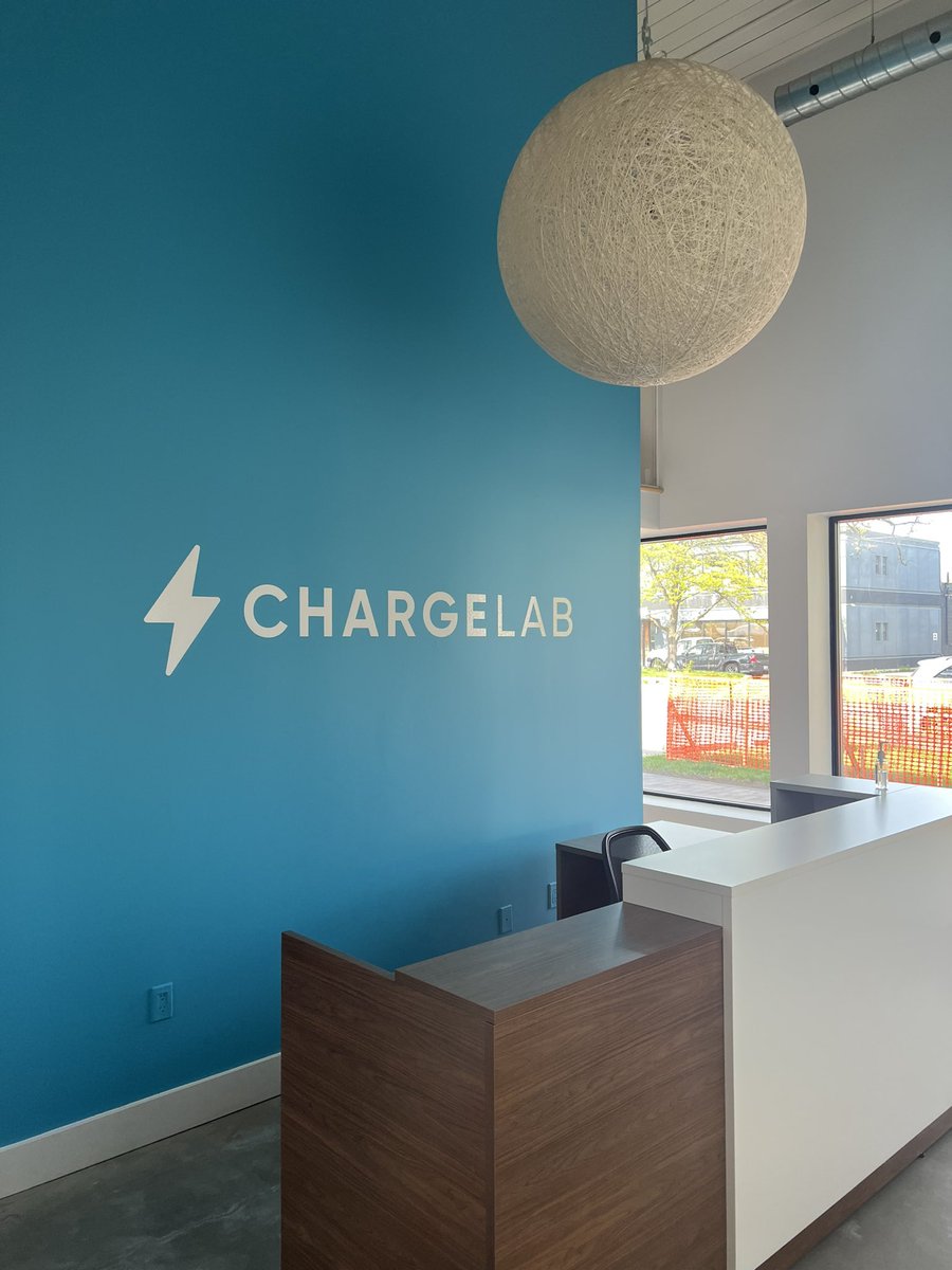 Shout out to <a href="/ChargeLabHQ/">ChargeLab</a> cofounder and <a href="/NEXT_Canada/">NEXT Canada</a> alum Zak Lefevre for sharing insights and hosting us in your beautiful new space 🚀⚡️