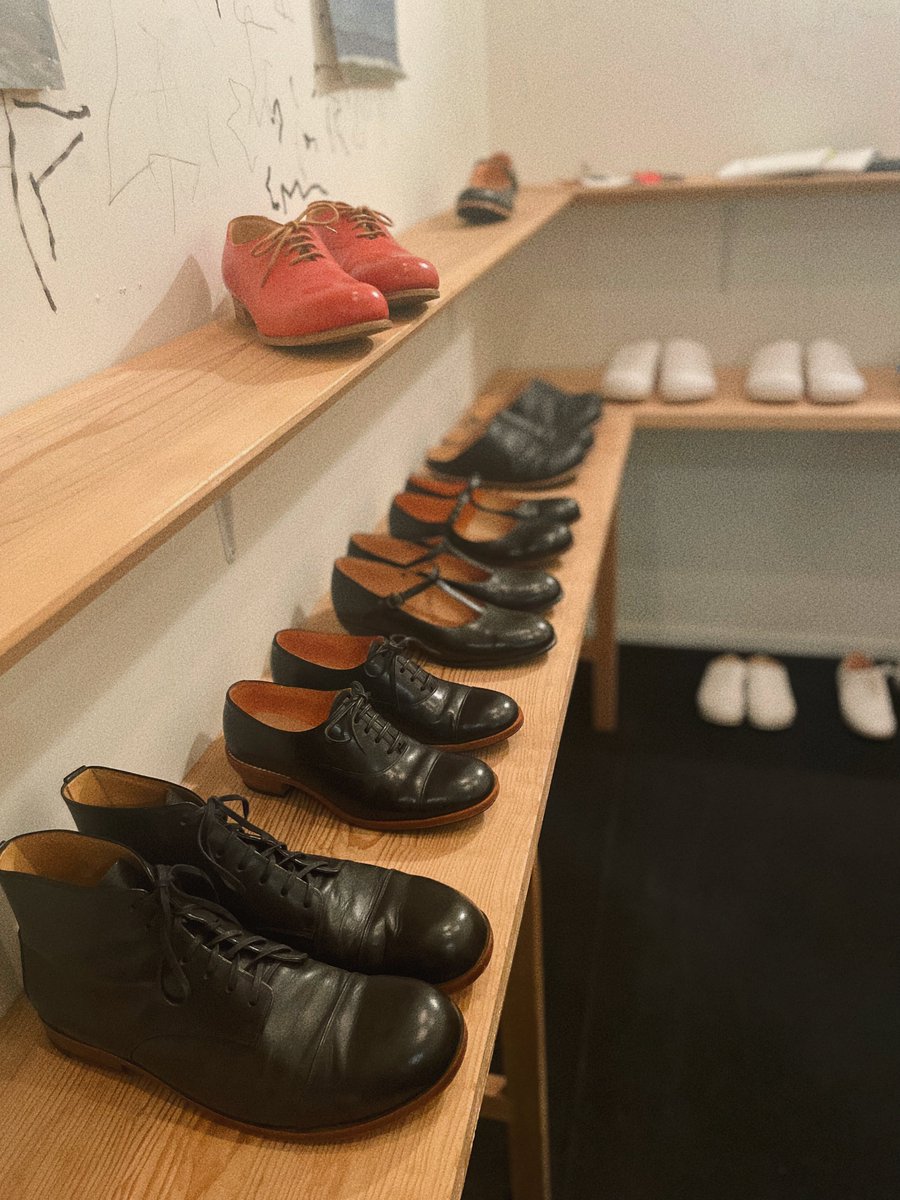 hitaliberte's tweet photo. 👞👞👞👞
本日より開催📣

じゆうなうずら２🎇花火編

#uzura 
#うずら　
#じゆうなうずら　
#uzüra

#日田リベルテ https://t.co/1gtu4KGb30