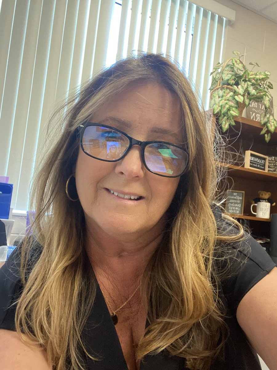 Vicky Grable tweet media