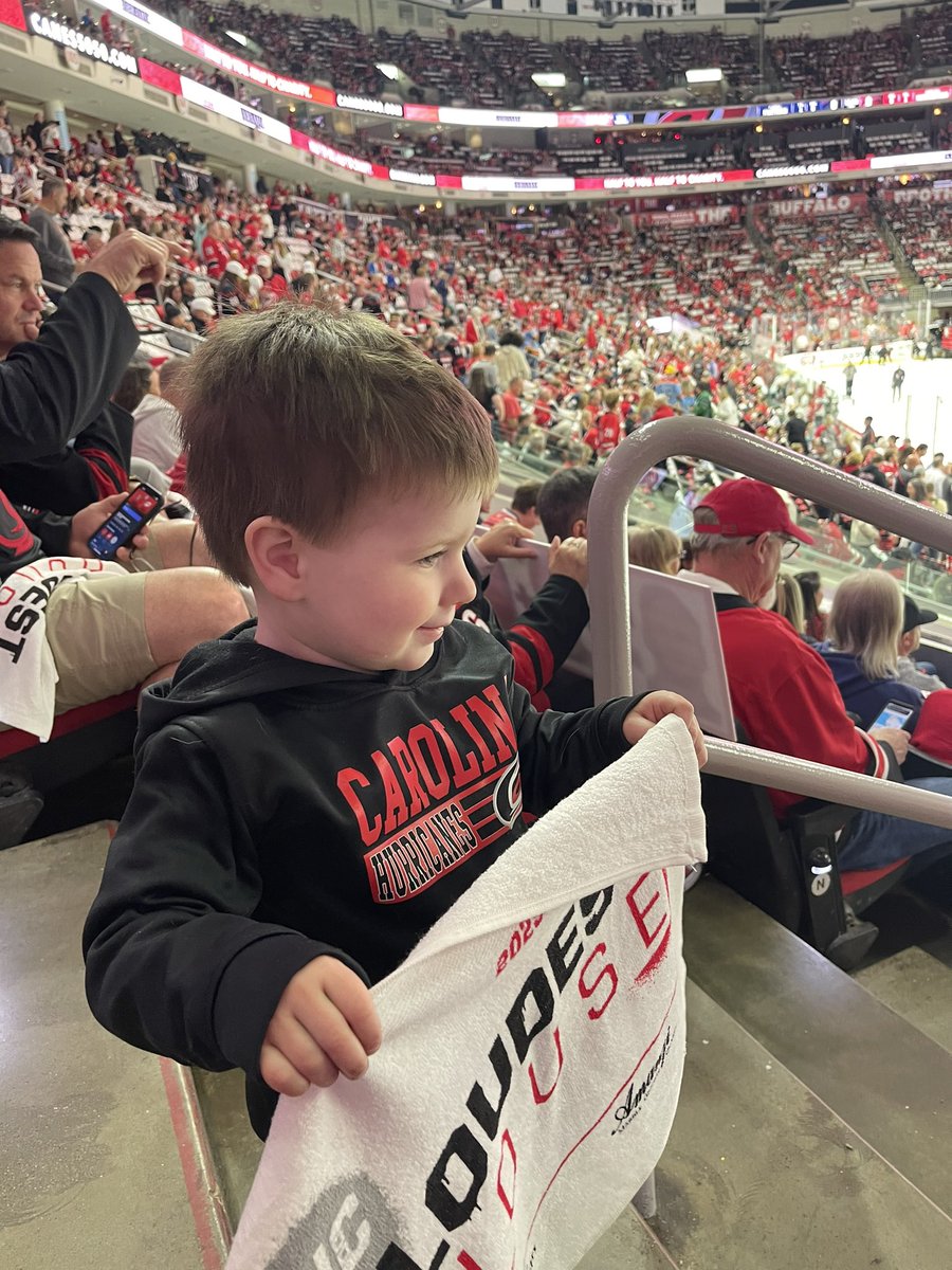 CoachOmerPE's tweet photo. LETS GO CANES!!!! #makesomenoise #letsgocanes #caniacsmiles https://t.co/toWtvAKjsB