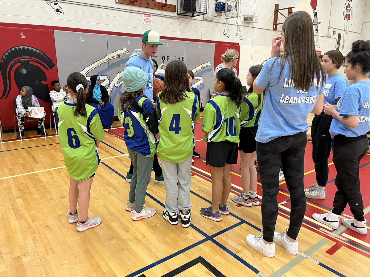 Miss Schad Hillside Phys. Ed. tweet media