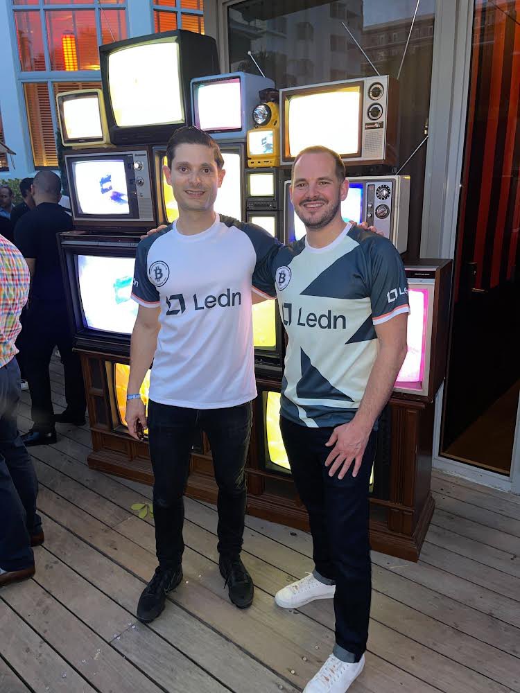 hodlwithLedn's tweet photo. Our co-founders rocking the team colours at #Bitcoin2023 in #Miami!

Can we start celebrating the end of this (crypto) winter yet? 😎

@cryptonomista @adamreeds https://t.co/LcgZJjWPtk