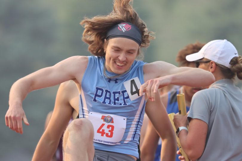 PrepRunningNerd's tweet photo. Creighton Prep scored in 10 of the 11 running events to capture their first title in six years.  They punctuated their title with a meet-ending 4x400 gold. https://t.co/5UqCdM8NxA