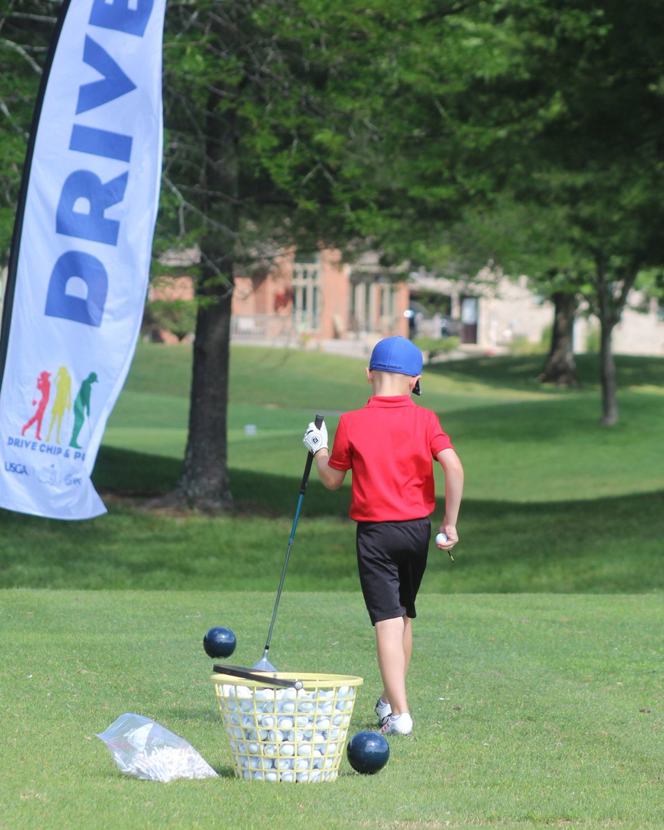 Local qualifying for @DriveChipPutt is underway. Secure your spot and find a qualifier near you!

Visit drivechipandputt.com for more information. 

#indianagolf #drivechipandputt #indianajuniorgolf