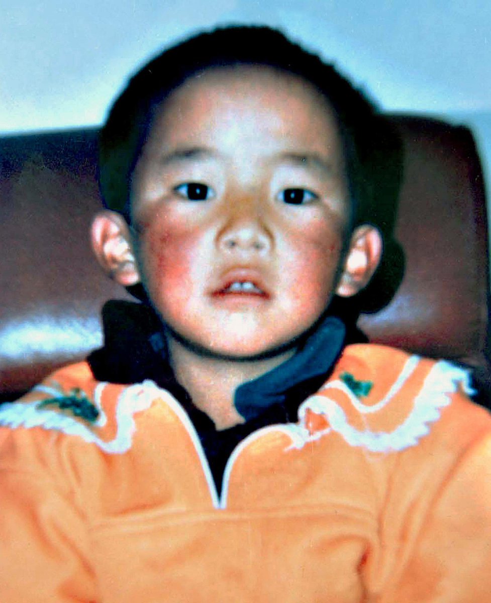 Where is the Penchén Lama.                      班禪喇嘛在哪裡？

10th Panchen Lama Gendün Chökyi Nyima
#GedhunChoekyiNyima #Tibet #CCPChina @AmbassadeChine @China2ASEAN #WeWantPenchenLama