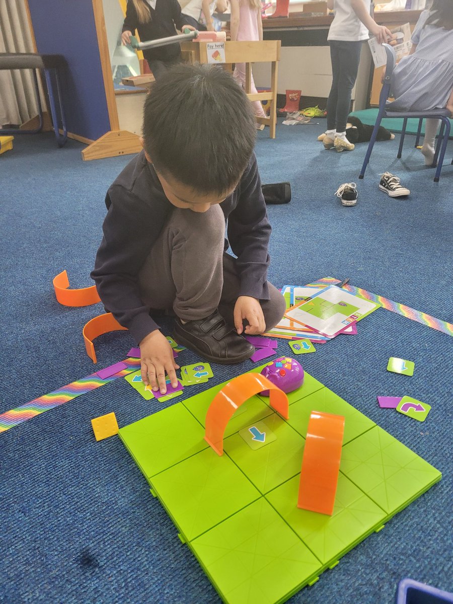 MorayPrimary1's tweet image. We have been learning about coding and using positional language to give clear directions. We have enjoyed using the Go Coding Mouse to complete a variety of problem solving challenges. @MorayPS #digitallearningweek