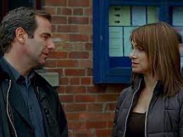 SaveRedlandLibr's tweet photo. 10pm TODAY on #ITV3
From 2007, s5 Ep 4 of #Crime series📺 “Wire in the Blood” - “Anything You Can Do” directed by #PeterHoar & written by #NiallLeonard
Based on characters created by @valmcdermid📚
🌟#RobsonGreen #SimoneLahbib #EmmaHandy #MarkLetheren #JethroSkinner https://t.co/GeyyqGenIg
