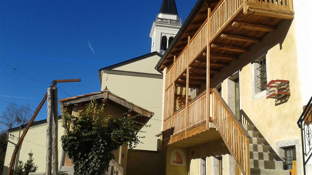 VisitFVG's tweet photo. ✨Immergiti nel cuore della cultura e delle tradizioni della #ValResia presso il suggestivo Museo della Gente!
📜Tradizioni, favole e leggende ti aspettano in questo viaggio nel tempo e nella cultura⌛
Trovi qui tutte le info👉 https://t.co/Saz3ijrDy0
#iosonofvg #fvglive https://t.co/I8mg1GeWoz