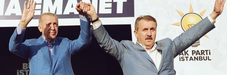 Gayesi #MuhsinYazıcıoğlu nun emanetini hak ettiği makama taşımak olan bu adam <a href="/Mustafa_Destici/">Mustafa Destici</a>
<a href="/RTErdogan/">Recep Tayyip Erdoğan</a>
#Cumhurİttifakı
Büyük Birlik