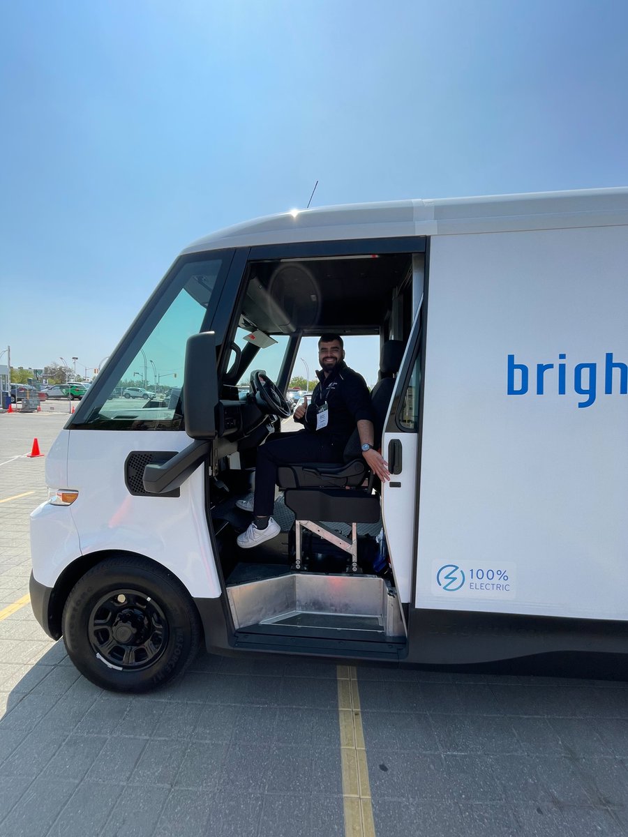 _investwe's tweet photo. It has been a successful time participating &amp; experiencing @ElectricAutonmy #EVChargingExpo2023. The regional team had the pleasure of representing the #WindsorEssex #EV ecosystem.
 @AlphaKORGroup @UWindsor @Vehiqilla @OVINhub
#WERTDS @EDawsonEcDev @Matt_InvestWE @deepan_dhingra https://t.co/BmFVMSH0Kf
