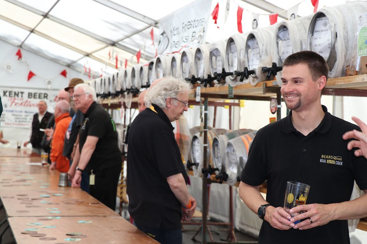 CAMRA KESR Beer &amp; Cider Festival, Tenterden

Amazing beers, ciders &amp; perry
Amazing live music on Saturday

Washed up Jug Band
People's Republic of Mercia
Ska Sonic
Fit 2 Funk

Steam trains on Saturday

#camra #kesr #livemusic #visitkent #beer #localmusic #festival #VisitTenterden