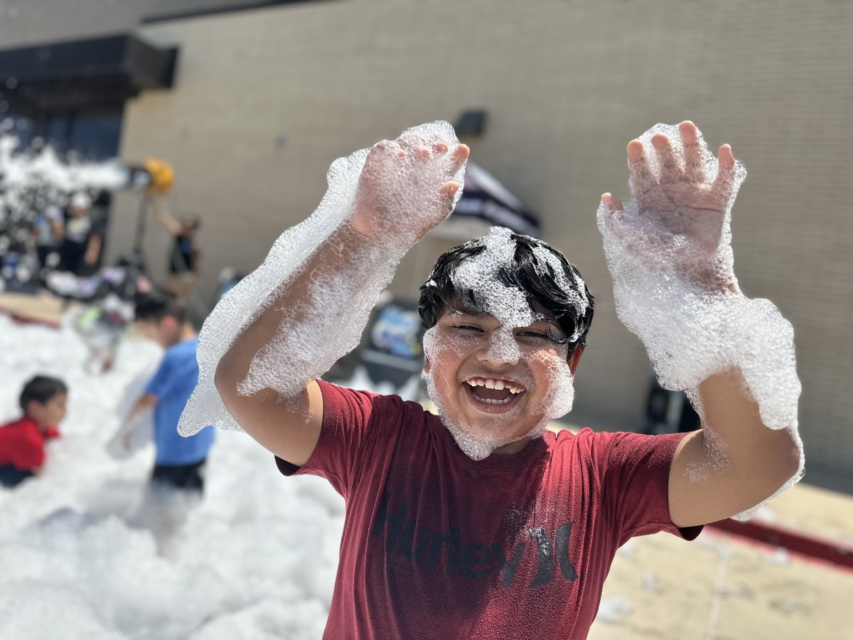 R.E. Good tweet media