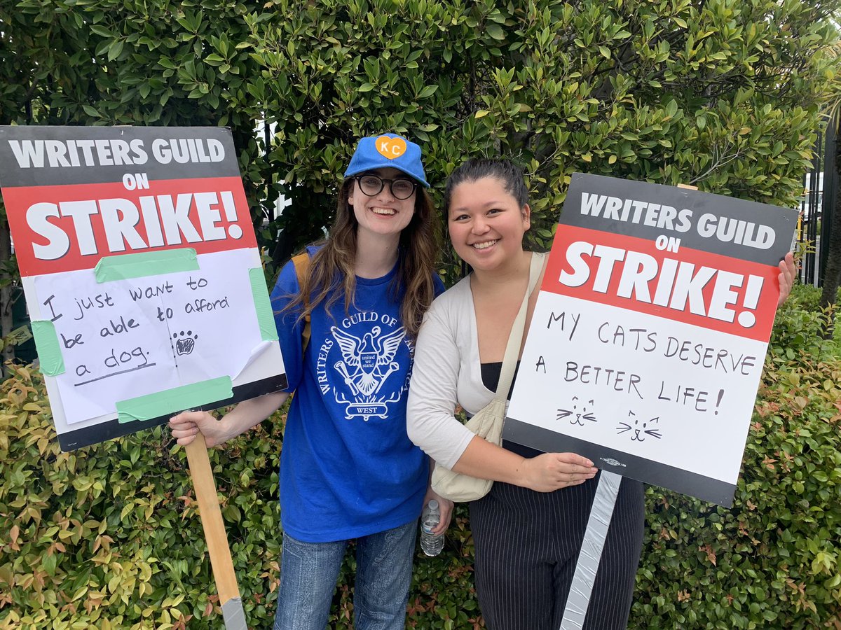 jphillmadeit's tweet photo. Found my sign counterpart at Paramount https://t.co/WJBn8F6V9B