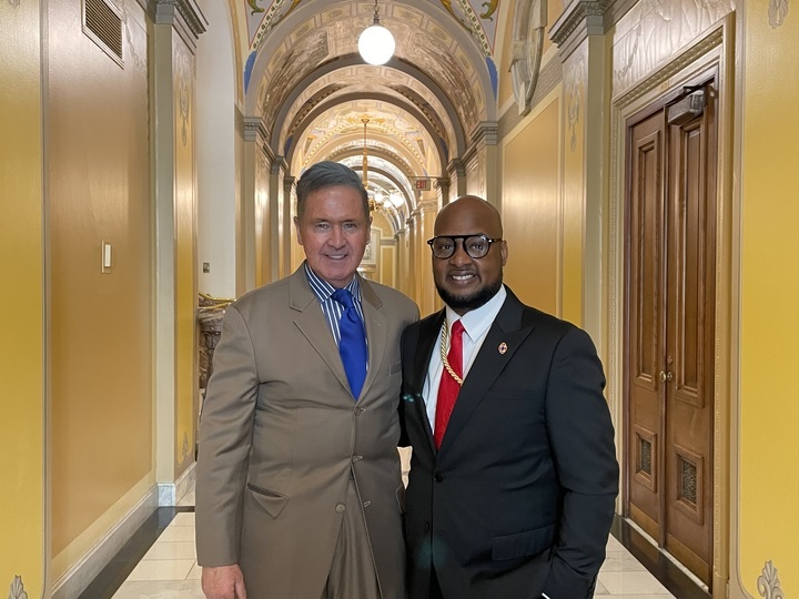 BHigginsBflo's tweet image. Honored to welcome @truebethelbc Pastor Craig Pridgen to Washington to lead Congress in an opening prayer on the House floor - a tradition dating back nearly 250 years.

Pastor @CDPridgen is a dedicated leader in WNY &amp;amp; we are grateful for his work to help our community thrive.