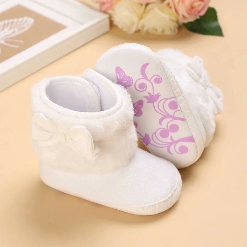 TinyTotes1's tweet photo. These are phenomenal😍
Fux Fur Winter Boots for Girls
Available in size 2(6-12m) &amp; 3(12-18m)
N4,000 https://t.co/PpAlN4srwG