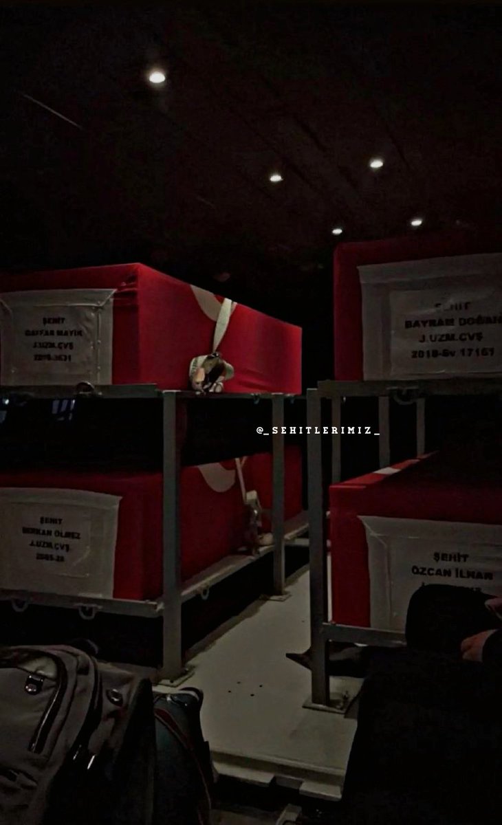 Yere göğe sığdıramadıklarımızı
Tabutlara sığdırdık. 🇹🇷
#kemalkilicdaroglu
#SinanOgan
#ümitözdağ
#MeclisteHdpkkistemiyoruz