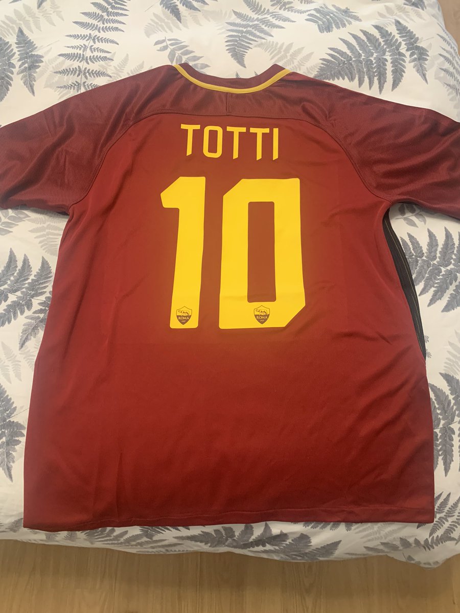 Rober_Amador's tweet photo. Una vez más , camiseta top de muy buena calidad @Ctinfo_17 https://t.co/seH84o1mnv