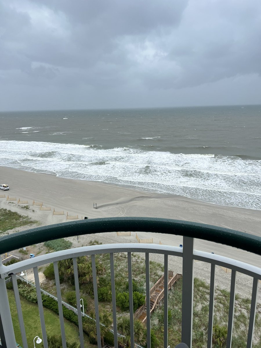 Trooper Bob tweet media