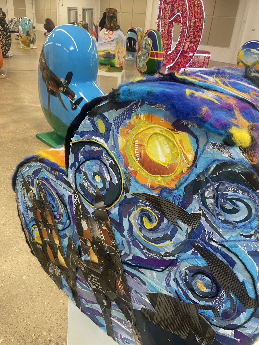 AmeliaAliceC's tweet photo. Wonderful evening at the @stb_hearttrail Preview to unite the heart sculptures and 19 young at heart designs together for the first time! 

With thanks to everyone who attended, has sponsored and supported us with the Trail to date.

Next up, the launch on 10th June 💛 https://t.co/kilESmU0lt