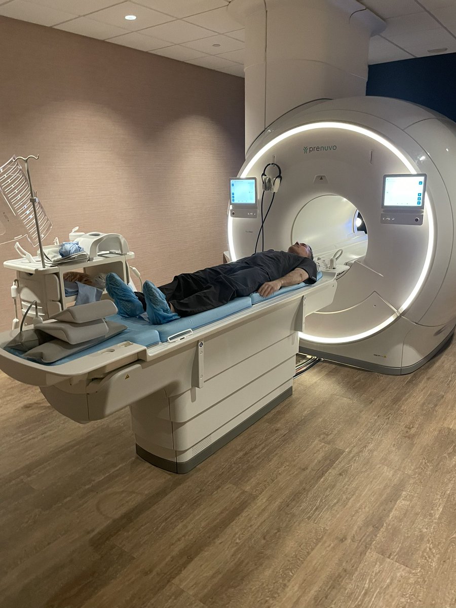 Martin Lorentzon tweet media