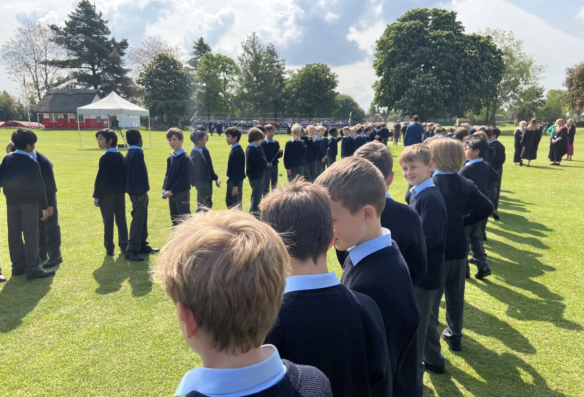 Great to see <a href="/BentleyPics/">Bentley Photographic</a> back at Summer Fields for our whole school photograph today. #SchoolPhotograph