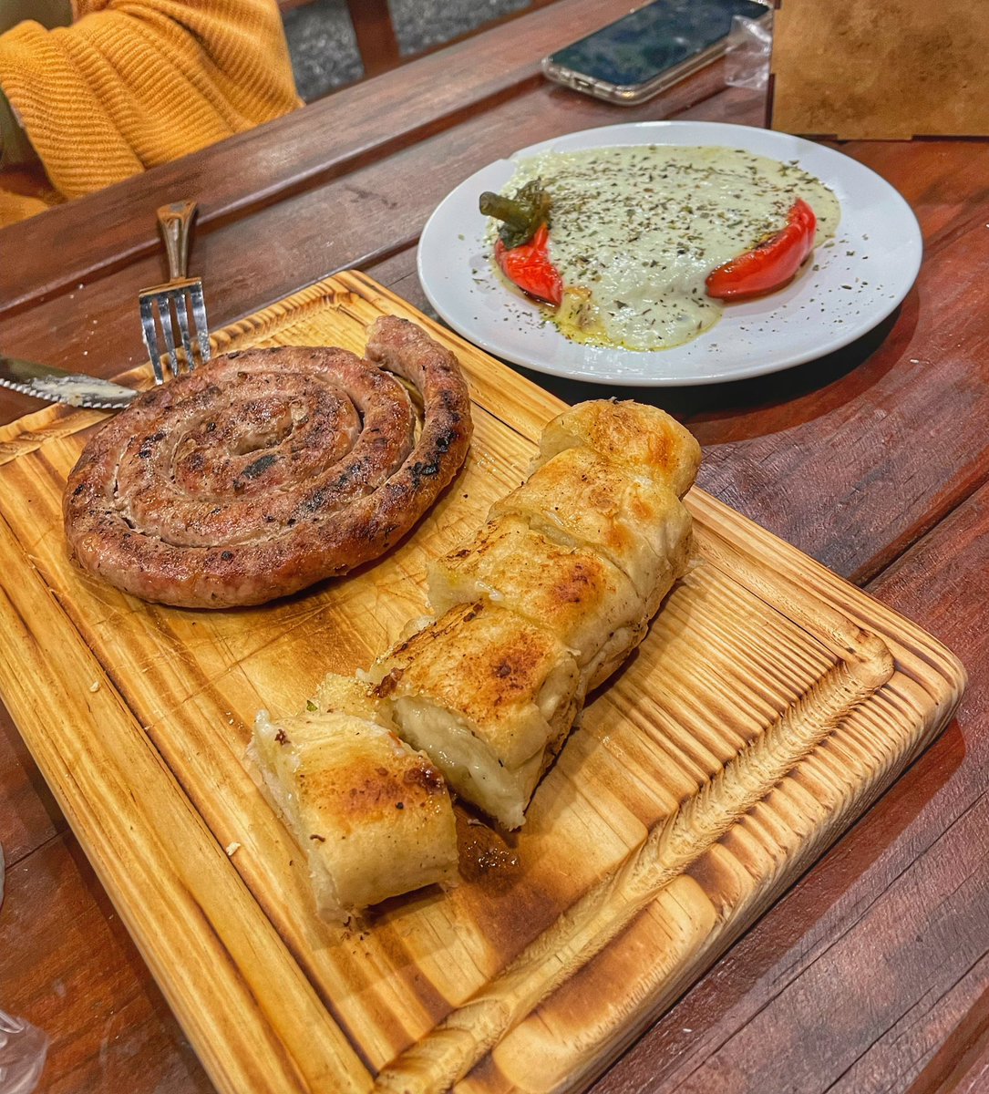 brasa672's tweet photo. Burger, Podrao e Parrilla! Hoje tem muito mais, a partir da semana que vem iniciamos com as pizzas! 🍕 https://t.co/F5xiQDE0f0