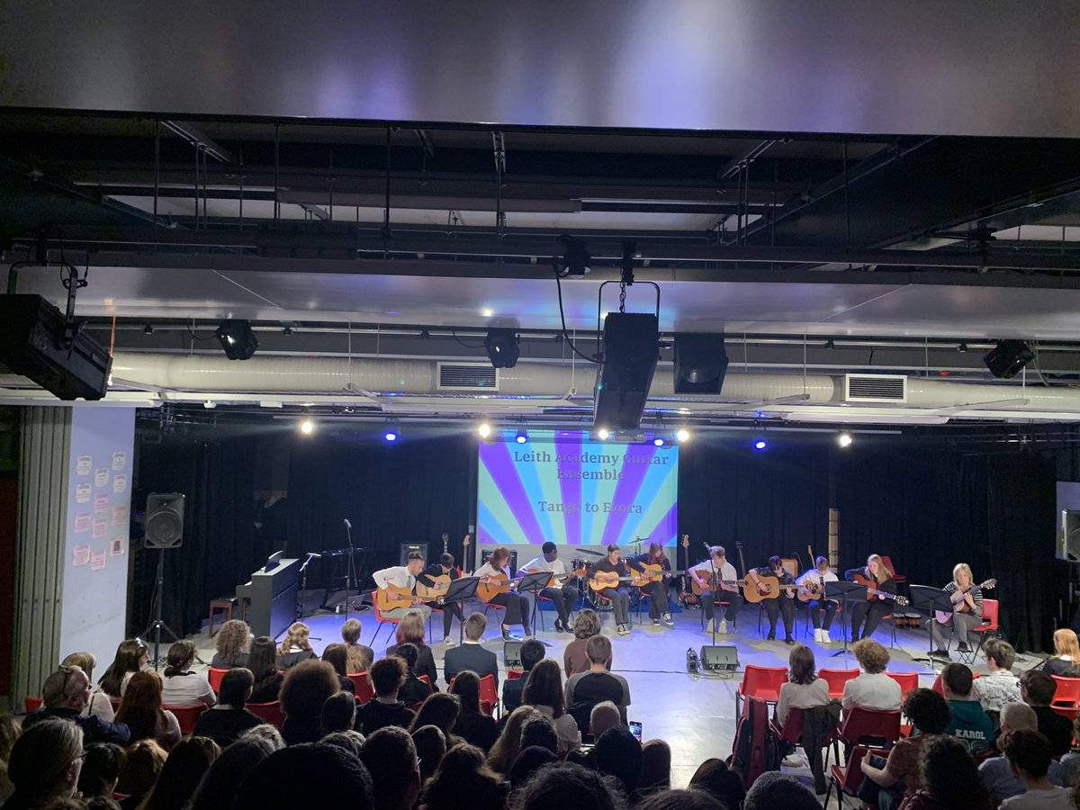 The theatre was Rockin tonight with our brilliant Spring Fling Concert! Well done to all our musicians ! What a show 🎶🎸🥁🎶
