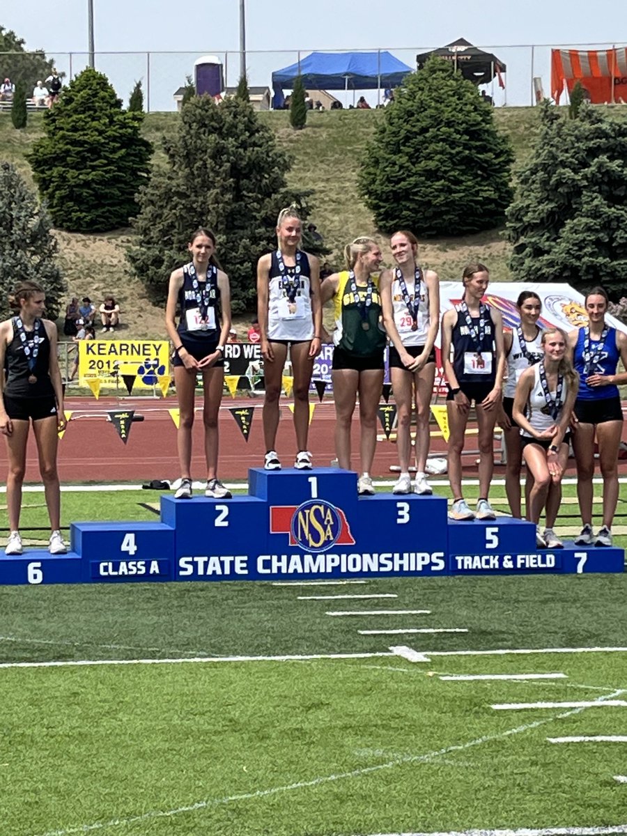 Gator High Jumpers with a big day at the Nebraska State Track Meet. Claire the Runner Up medal and Jerika the 5th place medal! It had to be Cross Country in the Fall! ⁦@LNS_GatorThrows⁩ ⁦@lnsathletics⁩ ⁦@runningators⁩ ⁦@bernrunning⁩ ⁦@ZeeLJTJ⁩