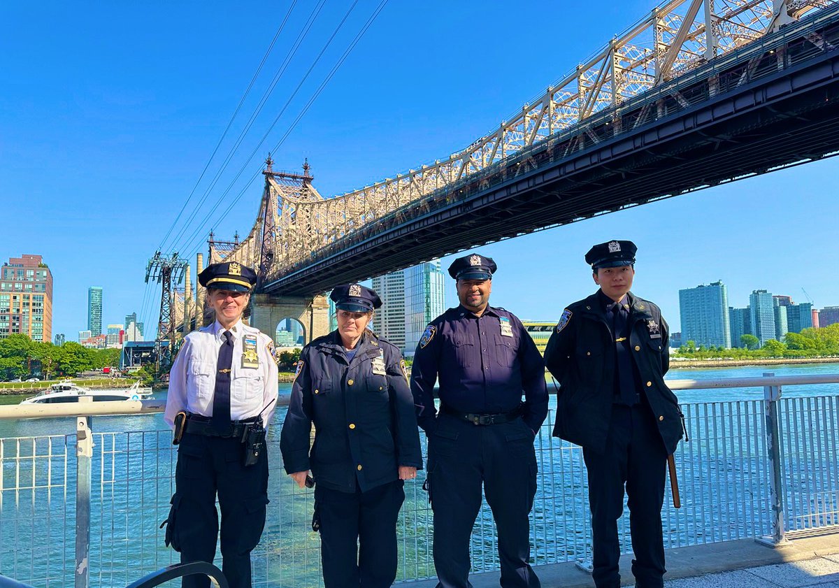 Extra eyes &amp; ears on patrol, courtesy of our all volunteer <a href="/NYPDauxiliary/">NYPD Auxiliary</a> Unit.

Today, you’ll notice our dedicated Auxiliary Officers, volunteering their free time to patrol our Upper East Side waterfront parks. Join us in thanking them for helping keep our neighborhood safe!