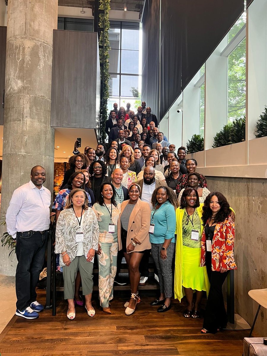 GerriLazarreCPA's tweet photo. Entrepreneurs Access Network program, a place to connect, engage and share – all in a private environment with fellow entrepreneurs for collective knowledge, and experience. Tapping into the @EY_US @EYnews network and resource. #EAN #springsummit #connectionbeforecontent https://t.co/eSXx3Wqrw0