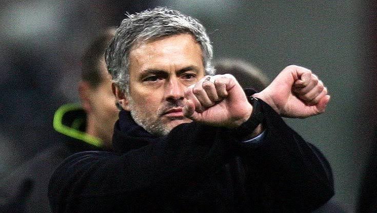 martinFLA81's tweet photo. Mais uma final continental na conta do homem. E a Roma só investiu 7M€ na temporada…

O único na história com Champions (2), Europa League (2) e Conference (1).

Se provou em TODAS as prateleiras. O melhor. The Special One. 

Pra alguns, no colo do Sheik fica mai$ fácil… 🤫🤪 https://t.co/Okwk8rUD0n