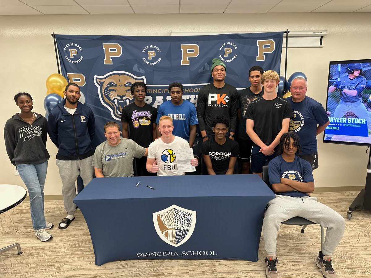 CoachBlossom's tweet photo. Proud of our guy Ivan on signing to play hoops today ⁦@PrinAthletics⁩ Principia College is getting a good player but more importantly they r getting a terrific student and leader who has been an inspiration to all of us! Go be great kid! 🇺🇦🇺🇸 #NextLevelPrin #TTW https://t.co/gXvtcHYYiF