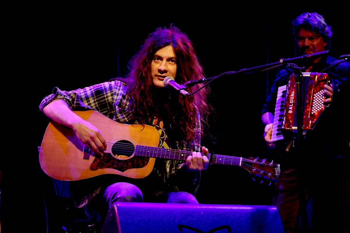 SteveEarle's tweet image. Thanks to everyone who came out to support the @keswellschool and see Steve, @davidbyrneofficial, @kurtvile, @terryallen4444, @annawilzon, and @bukkaallen sing some songs at @townhallnyc this past Monday, May 15th.

Pics taken by @ehud_lazin