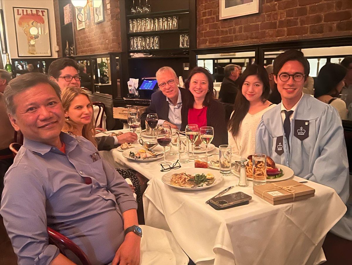 MannysBistroNY's tweet photo. Happy Graduation Week to everyone, but especially to a few special people: Our amazing teenage pastry chef Daron just graduated from @yorkprep &amp; dear guest Katsumi graduated from @Columbia. Bravo! Your @mannysbistrony family is so proud of you.🥂🎓#mannysbistro #nyc #graduation https://t.co/Qd0VBK8sW8