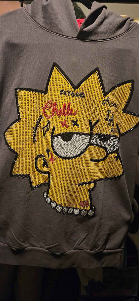 fuckubeen's tweet photo. Super Lisa! @WESTSIDEGUNN #Gxfr #Griselda #FashionRebels #SuperLisa #FLYGOD https://t.co/YYcgZU1sKJ