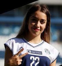 soyyoperofake's tweet photo. #mariabecerraenelbosque venga a cantar a casa @MariaBecerra22  💙💙💙 https://t.co/nD5bhvoTVi