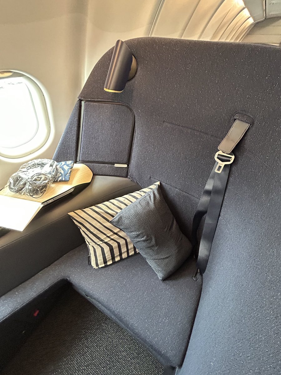 Turning Left For Less tweet media