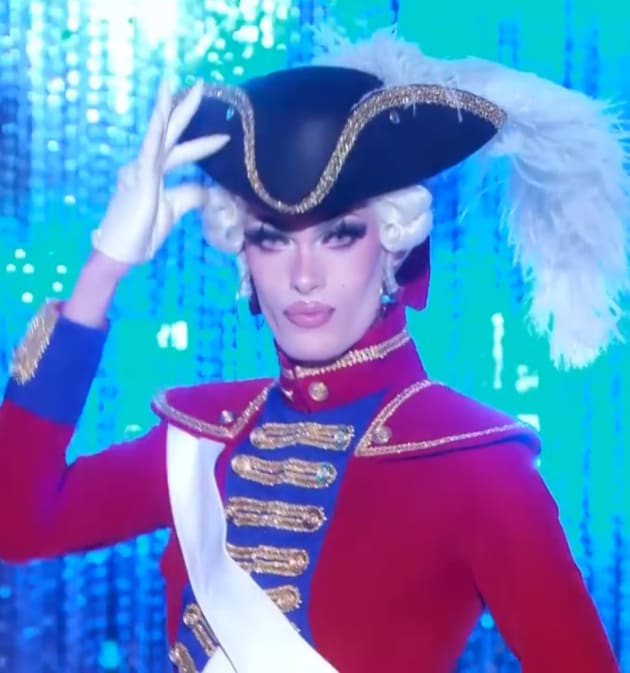 BlkDragRaceFan's tweet image. Camp goddess