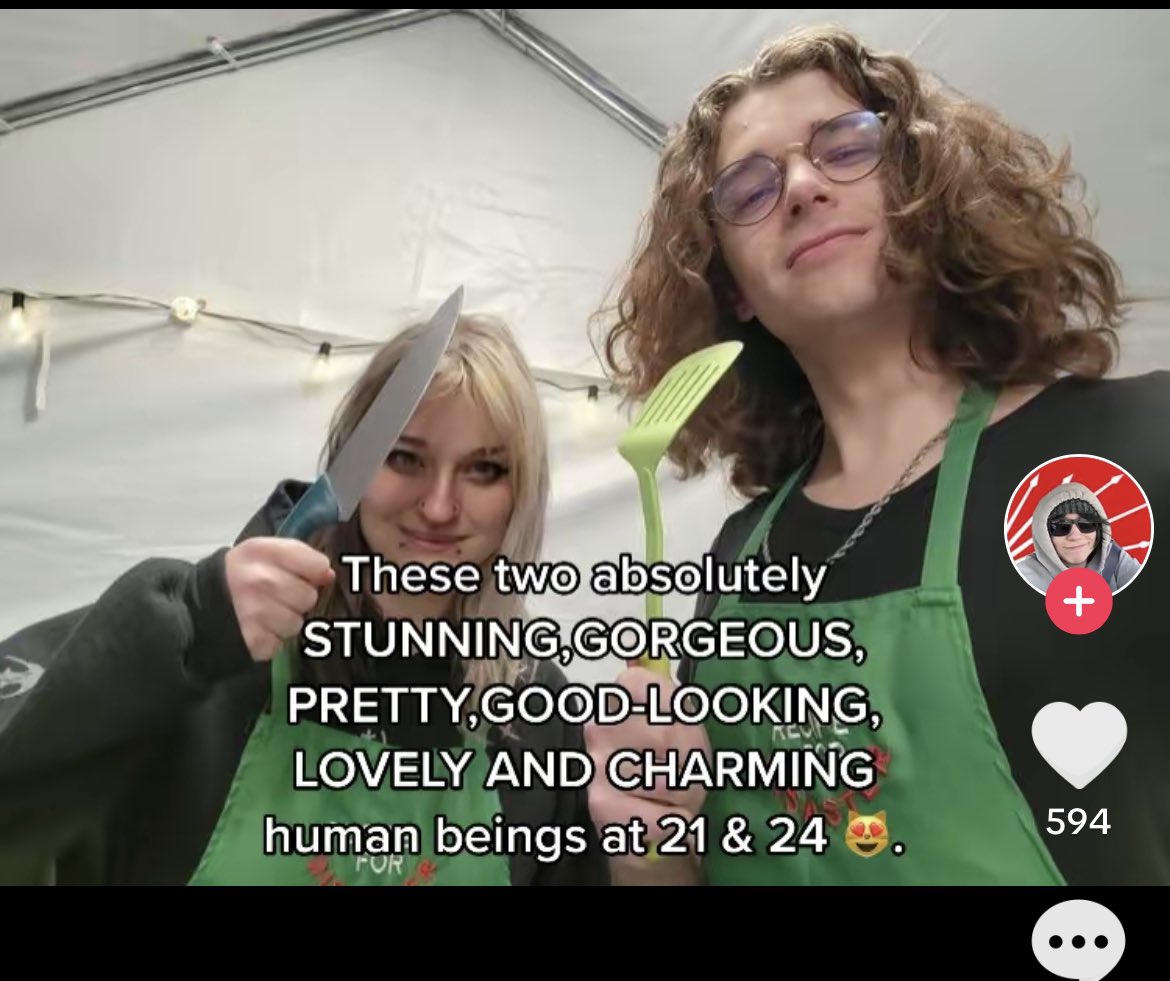 gnfcake_'s tweet photo. can we be srs for one second https://t.co/0Ba4UacW2m