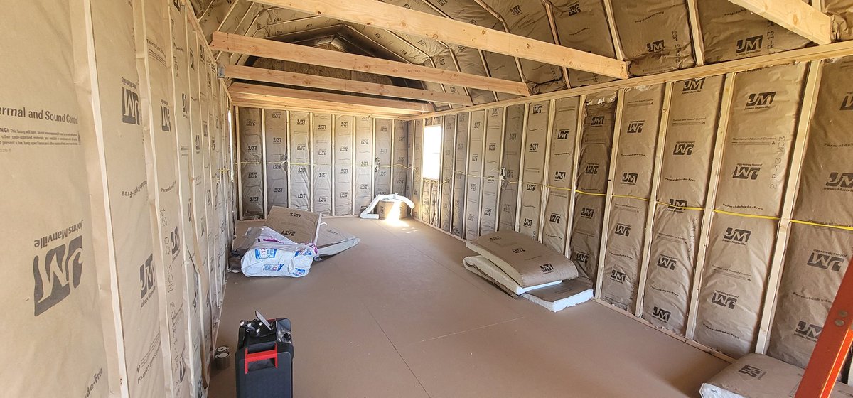 EnviousMods's tweet photo. Making some serious progress on the new PC streaming and final build area!
Insulation and electrical are essentially finished.
#enviousmods #beenvied #teamenvious #streaming #pc https://t.co/hgfQROewPO