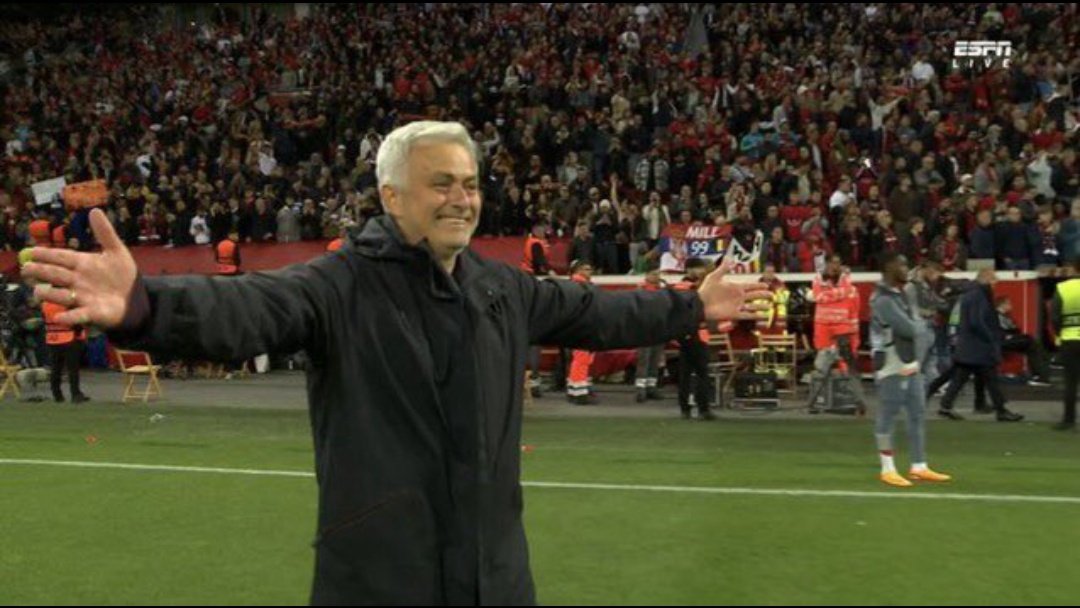 Qué Mourinho haya conseguido llegar a la final de la Europa League a un equipo como la Roma, tiene más mérito que Guardiola ganando la Champions con el Manchester City.

Los que saben de fútbol lo sabemos.