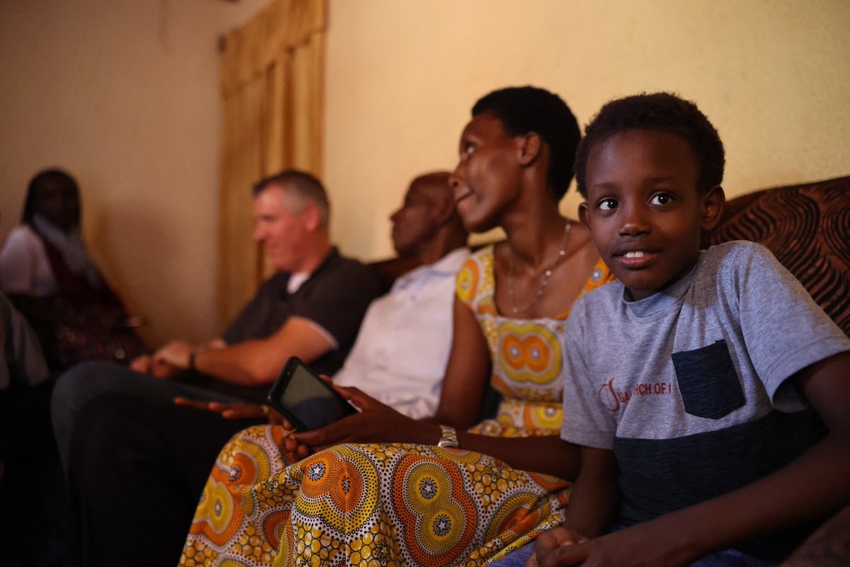 k4k's tweet image. Our team from #Rwanda is bringing hope and healing to their local community through #FeedingPrograms, #Community Outreach, and through their #church!

#nonprofit #missions #Jesus #christian #giveback