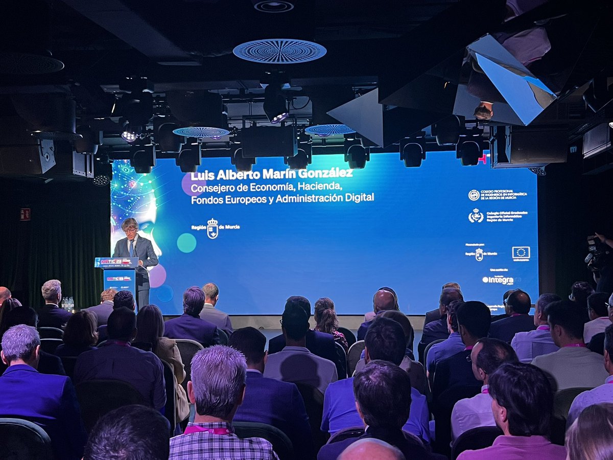 Luis Marín tweet media