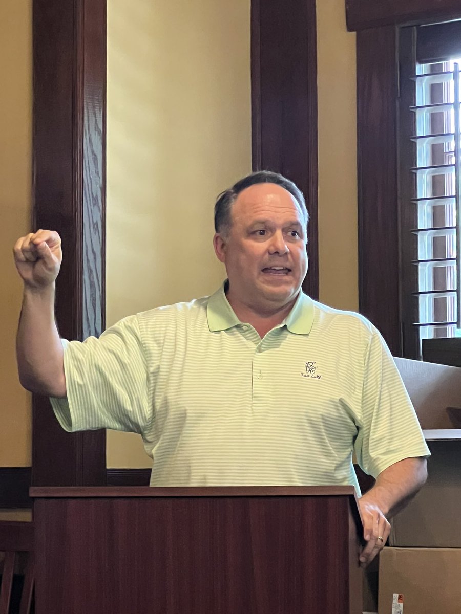 GainesvilleJC's tweet image. We enjoyed having Gainesville Mayor @samcouvillon join us for lunch today and talk about all of the exciting things happening in our community!