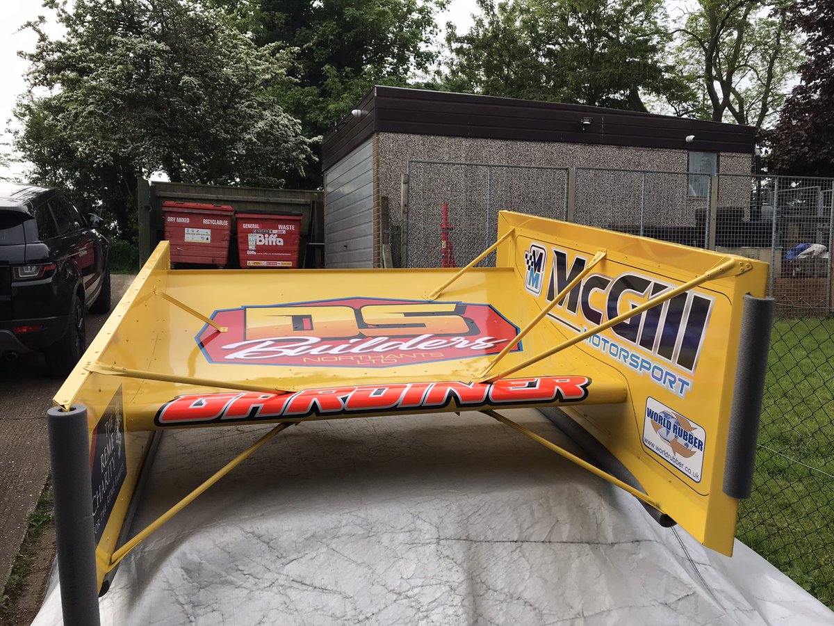 Ian Gardiner tweet media