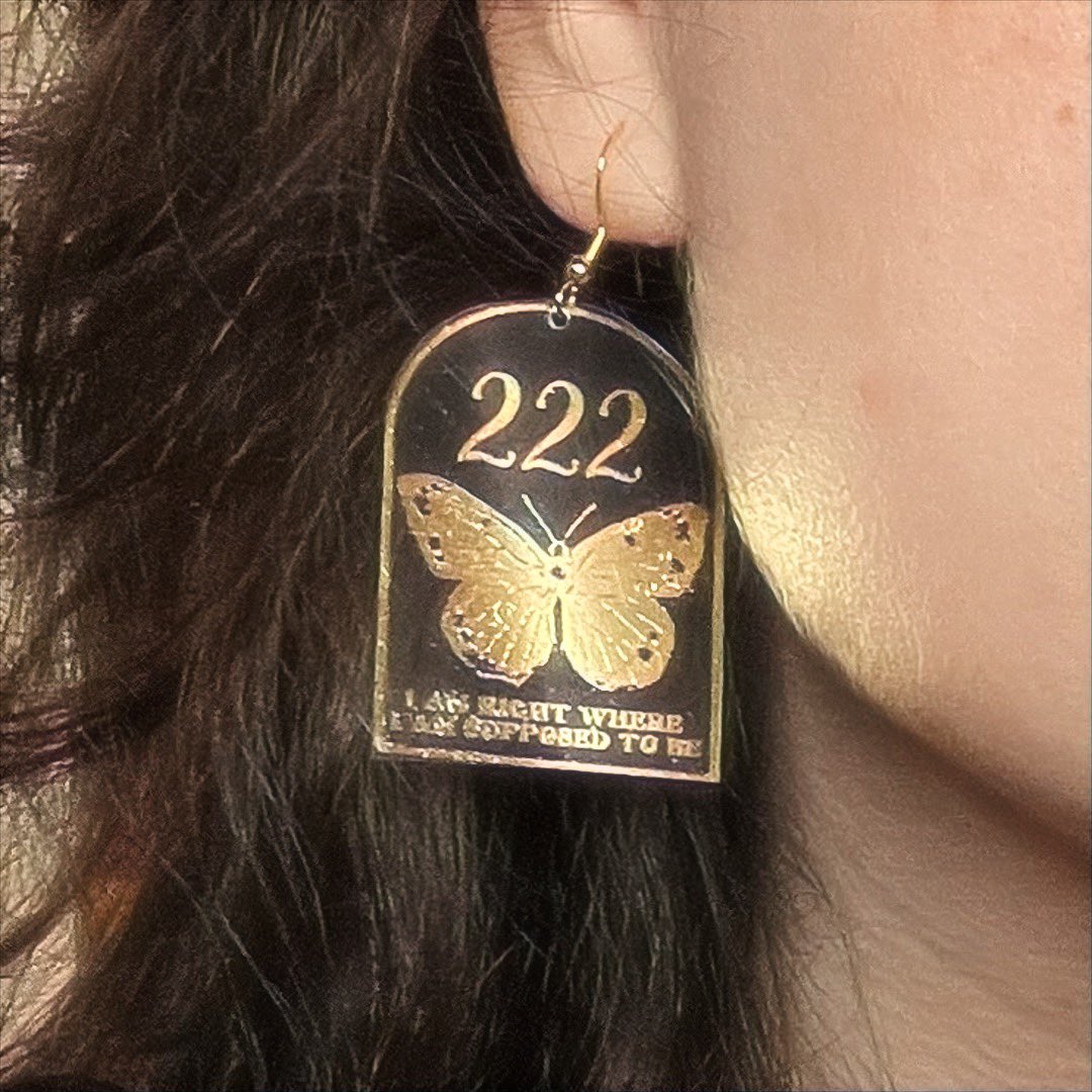 freesoulem's tweet photo. 222 earrings 🦋💫✨ https://t.co/1bgWB2yAlY