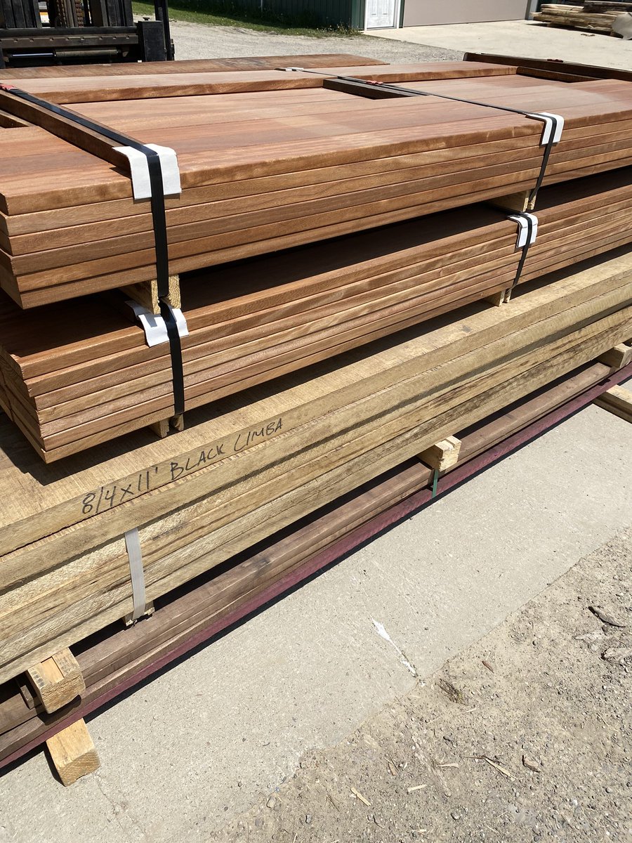 CCW_1997's tweet photo. Beautiful day to sort orders outside
8/4 Brazilian cherry (jatoba)
5/4 Sapele
4/4 Purple Heart
8/4 Black Limba #customcountrywoods #exotic #exoticwood #exoticwoods #exoticlumber #purpleheart #purpleheartwood #braziliancherry #jatoba #sapele #blacklimba #blacklimbawood #wood https://t.co/N7bA6dguT3