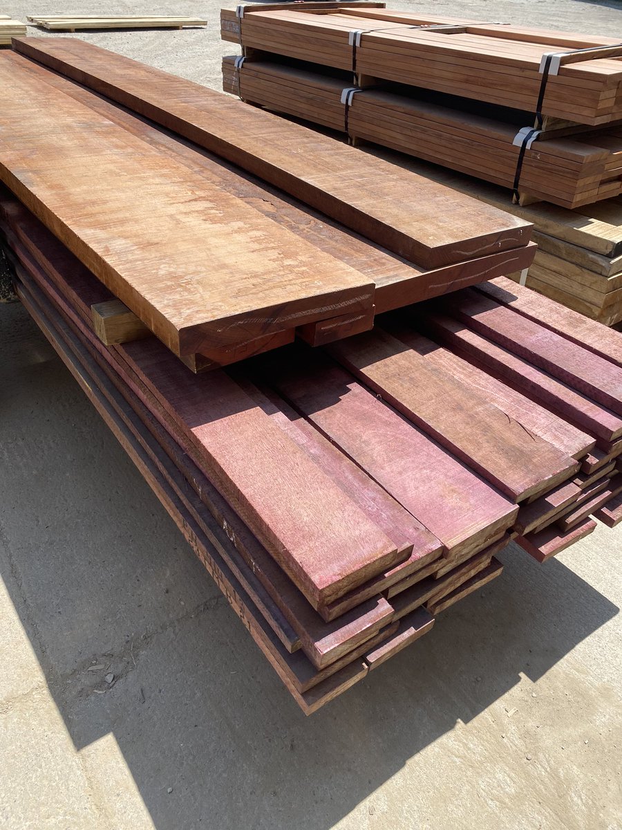 CCW_1997's tweet photo. Beautiful day to sort orders outside
8/4 Brazilian cherry (jatoba)
5/4 Sapele
4/4 Purple Heart
8/4 Black Limba #customcountrywoods #exotic #exoticwood #exoticwoods #exoticlumber #purpleheart #purpleheartwood #braziliancherry #jatoba #sapele #blacklimba #blacklimbawood #wood https://t.co/N7bA6dguT3